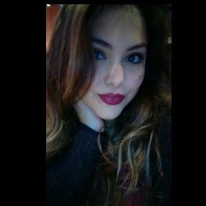 Meet your Posher, Briana